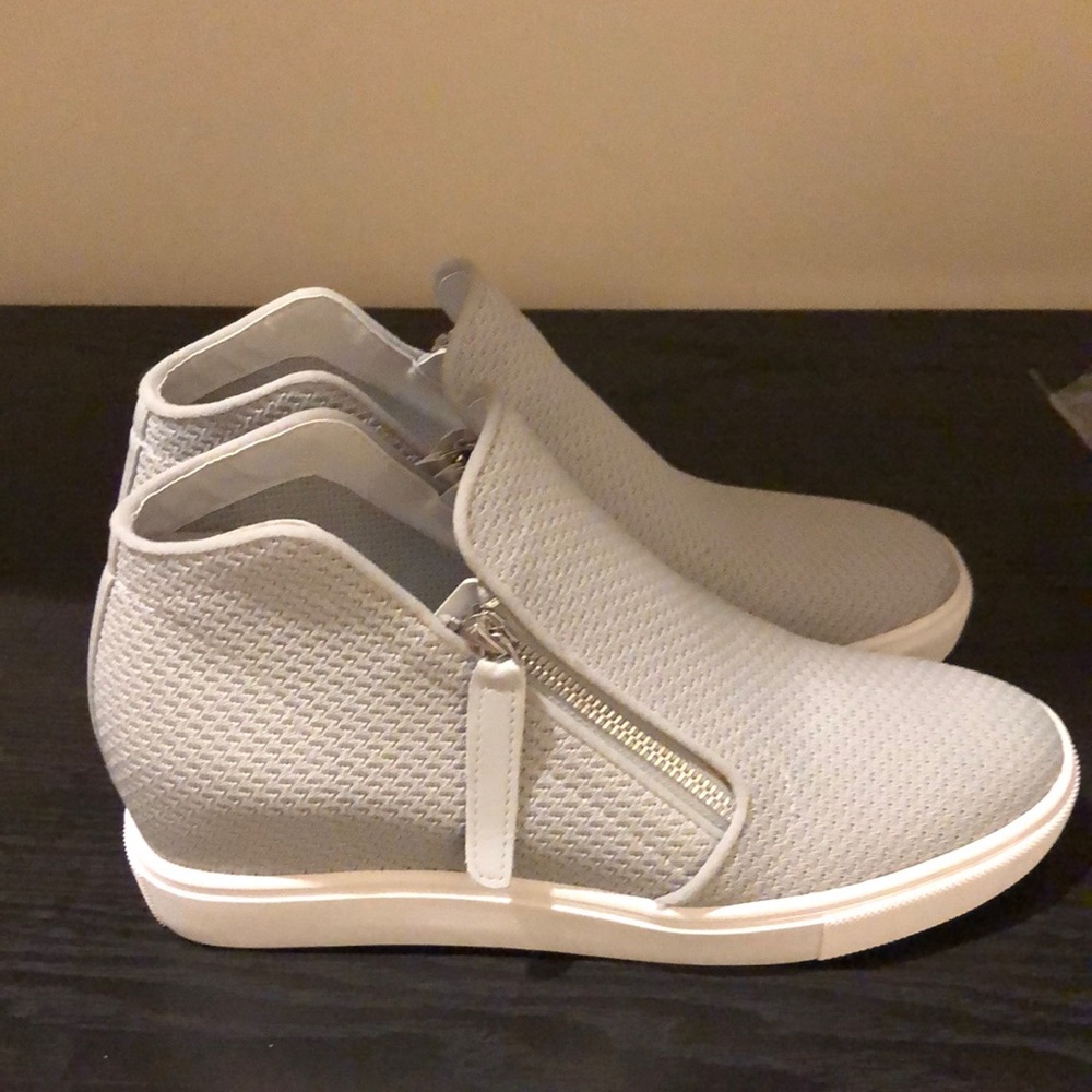 Steve Madden Click Wedge Sneakers - Grey Size 9M